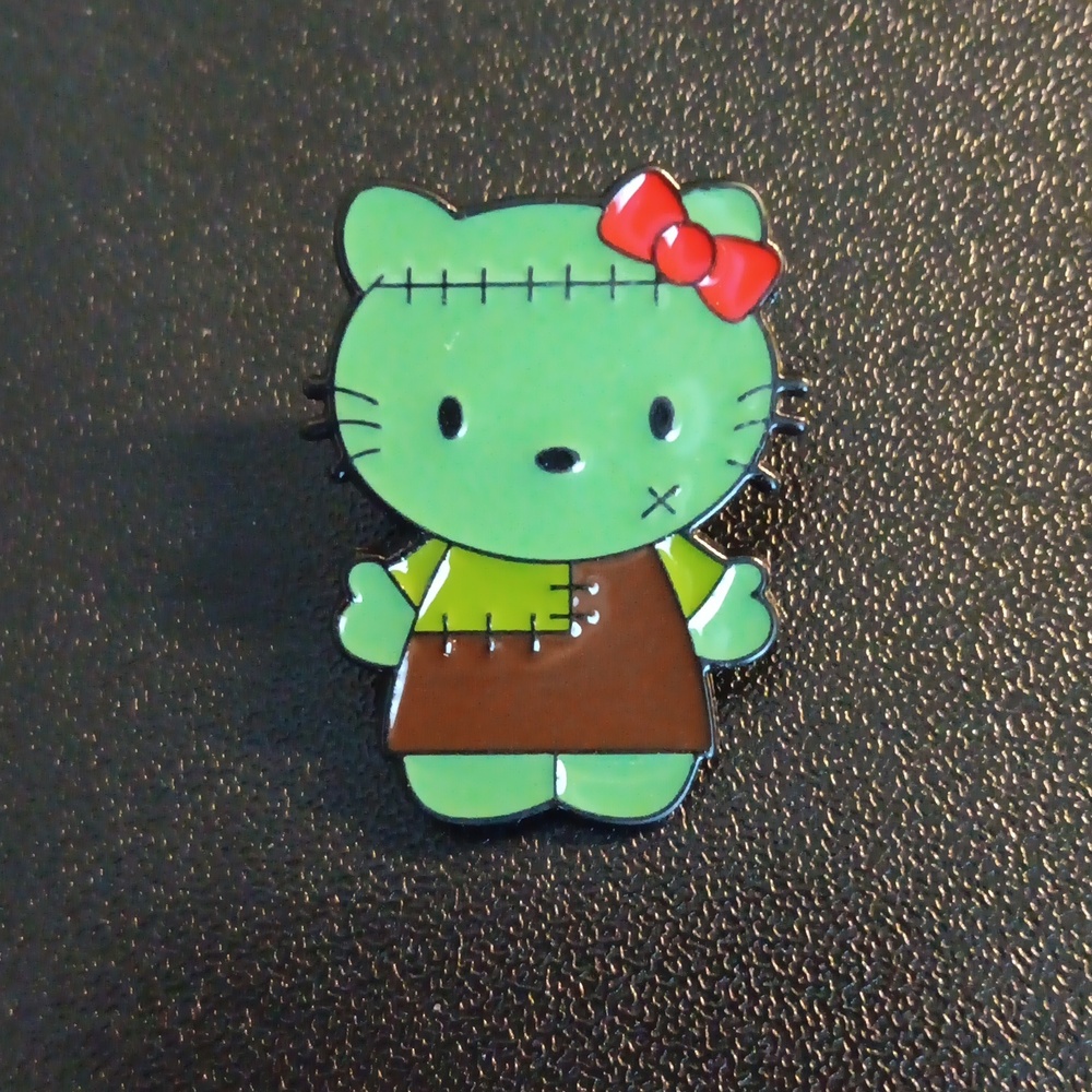 Franken Kitty Brooch (NWT) - Picture 3 of 3